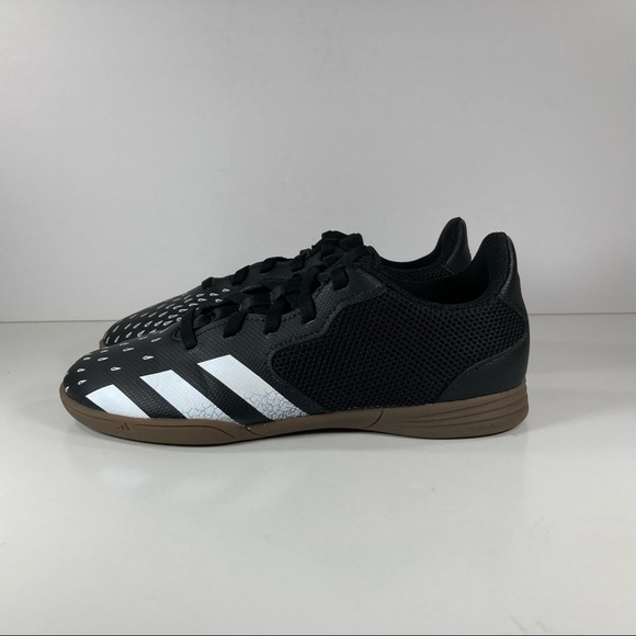 adidas FY0630 Predator Freak .4 Sala Indoor Soccer Shoes Youth Boy’s Size 4 - Picture 1 of 8